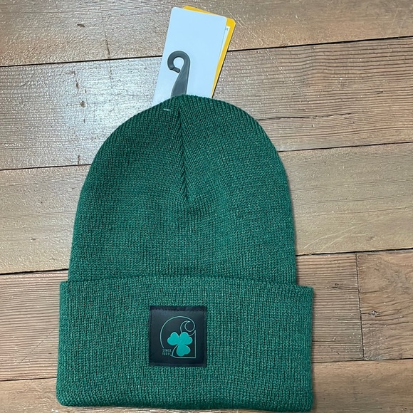 Carhartt Accessories - NWT Carhartt beanie green clover logo